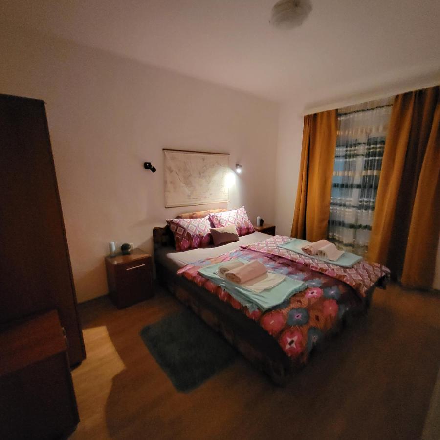 Apartmani Mia Sorajic Petrovac Екстер'єр фото